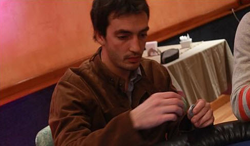 El argentino Emiliano Savoia avanza al segundo día del UKIPT de Irlanda | Hablando de Poker