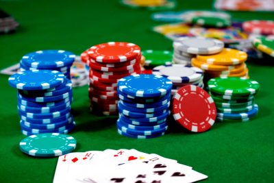 ¿Cuánto valen las fichas de póker? La verdad incómoda tras los colores